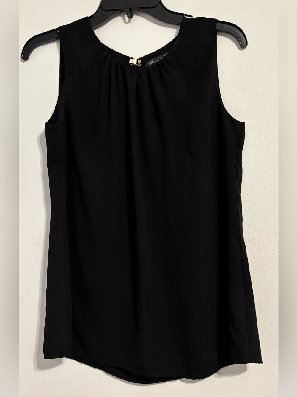 Rose & Olive Sleeveless Black Pleated Neck Blouse